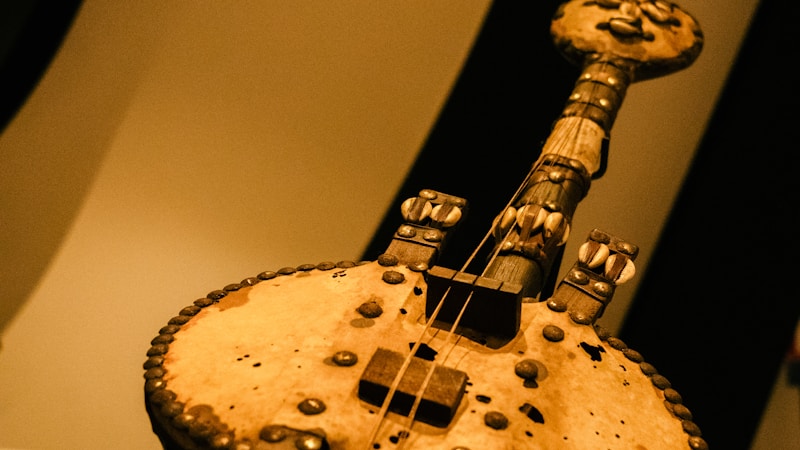 古代エジプトの音楽とは？楽器・役割・演奏文化をわかりやすく解説