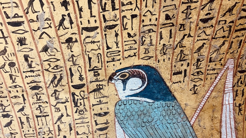 古代エジプトでラピスラズリが愛された理由とは？装飾・信仰・交易までわかりやすく解説